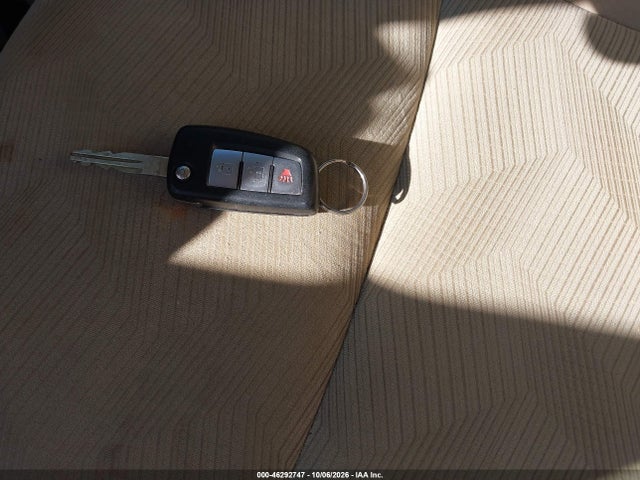 46292747 :رقم المزاد ، 5N1AT2MV4FC851945 vin ، 2015 Nissan Rogue S/sl/sv مزاد بيع