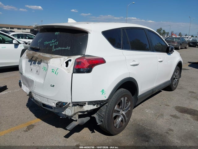 46292780 :رقم المزاد ، 2T3ZFREV9JW445607 vin ، 2018 Toyota Rav4 Le مزاد بيع