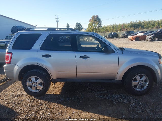Продажа на аукционе авто 2011 Ford Escape Xlt, vin: 1FMCU9DG1BKC01695, номер лота: 46292856