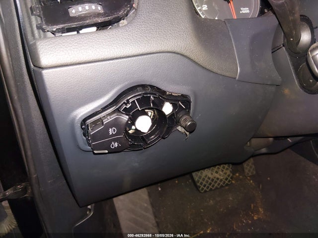 46292868 :رقم المزاد ، WA1LFAFP9CA030211 vin ، 2012 Audi Q5 2.0t Premium مزاد بيع