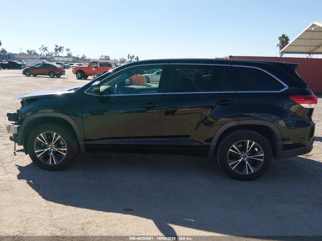 Toyota Highlander Le 2017 5TDZZRFH3HS203276 Image 15