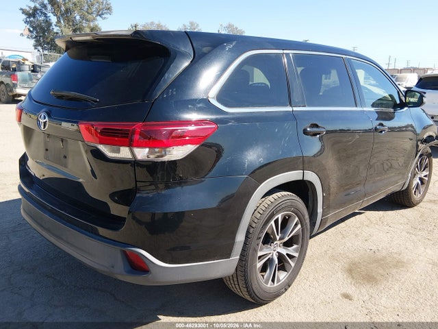 Toyota Highlander Le 2017 5TDZZRFH3HS203276 Image 4