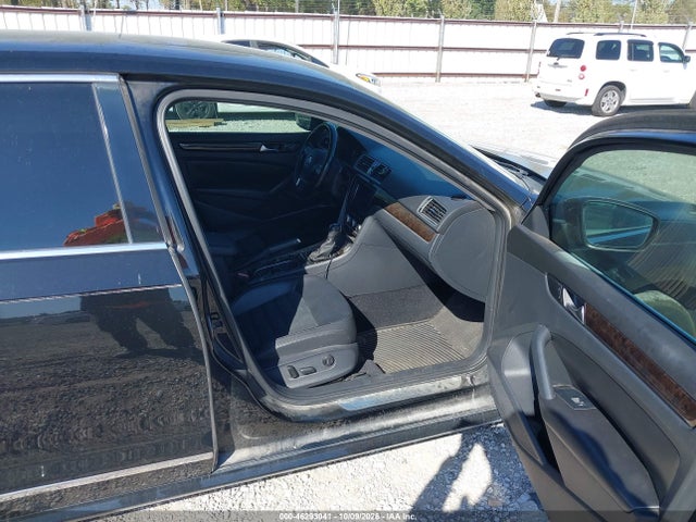 46293041 :رقم المزاد ، 1VWCN7A34EC062391 vin ، 2014 Volkswagen Passat 2.0l Tdi Sel Premium مزاد بيع