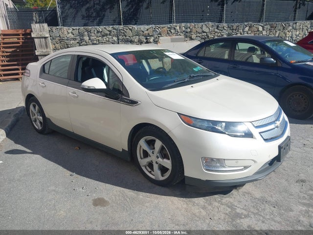 46293051 :رقم المزاد ، 1G1RD6E48DU131517 vin ، 2013 Chevrolet Volt مزاد بيع