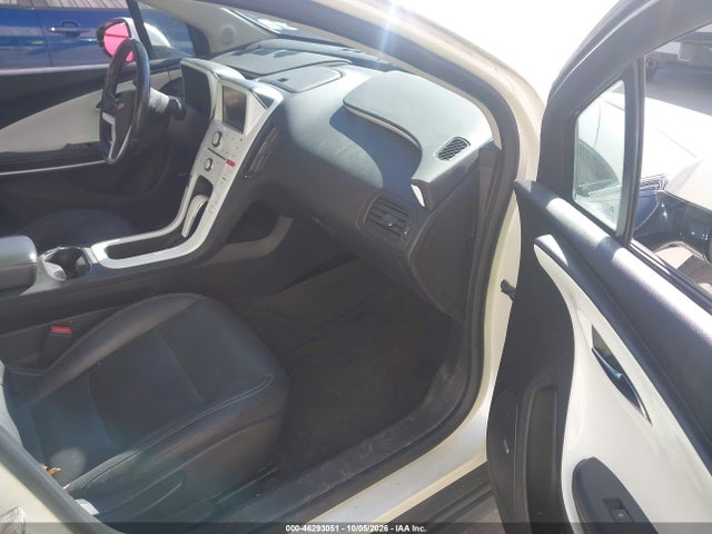 46293051 :رقم المزاد ، 1G1RD6E48DU131517 vin ، 2013 Chevrolet Volt مزاد بيع
