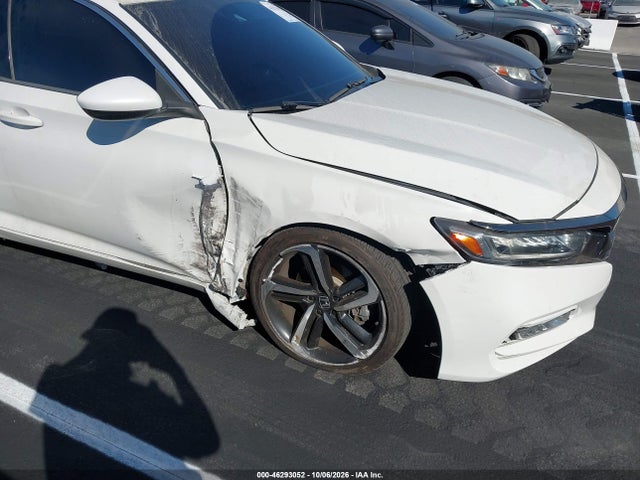 1HGCV1F30JA255489 Honda Accord Sport