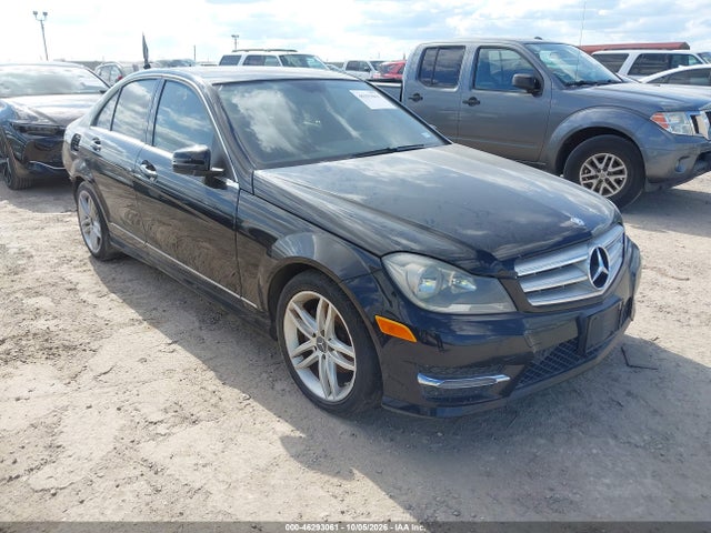 46293061 :رقم المزاد ، WDDGF4HB1DA862207 vin ، 2013 Mercedes-benz C 250 Sport مزاد بيع