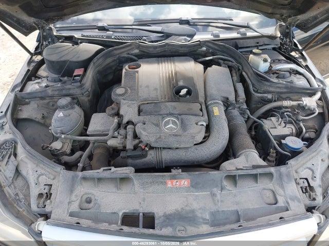 46293061 :رقم المزاد ، WDDGF4HB1DA862207 vin ، 2013 Mercedes-benz C 250 Sport مزاد بيع
