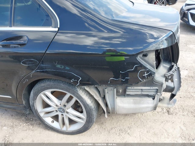 46293061 :رقم المزاد ، WDDGF4HB1DA862207 vin ، 2013 Mercedes-benz C 250 Sport مزاد بيع