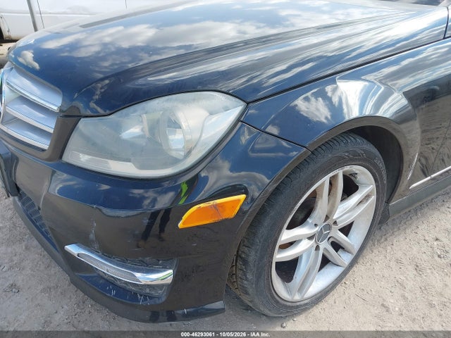 46293061 :رقم المزاد ، WDDGF4HB1DA862207 vin ، 2013 Mercedes-benz C 250 Sport مزاد بيع