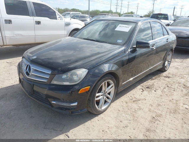 46293061 :رقم المزاد ، WDDGF4HB1DA862207 vin ، 2013 Mercedes-benz C 250 Sport مزاد بيع