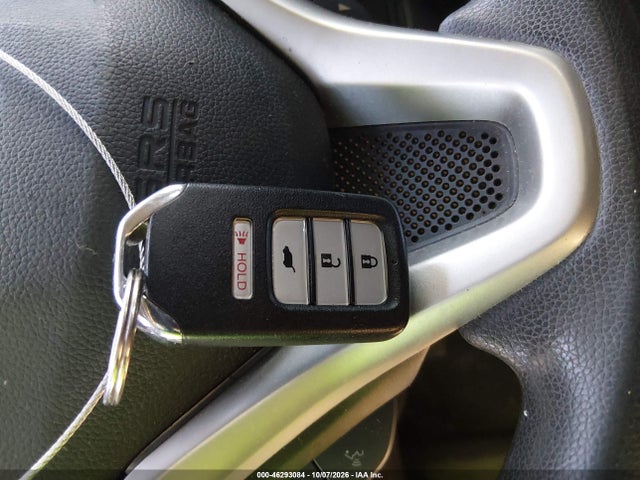 46293084 :رقم المزاد ، 3HGGK5H89KM752779 vin ، 2019 Honda Fit Ex مزاد بيع