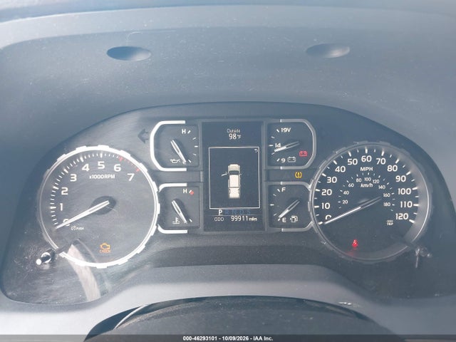 46293101 :رقم المزاد ، 5TFEY5F12JX231499 vin ، 2018 Toyota Tundra Sr5 5.7l V8 مزاد بيع