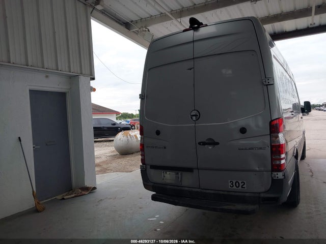 46293127 :رقم المزاد ، WDYPE8DD0GP245625 vin ، 2016 Freightliner Sprinter 2500 High  Roof/high Roof مزاد بيع