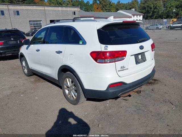 46293157 :رقم المزاد ، 5XYPGDA31GG084229 vin ، 2016 Kia Sorento 2.4l Lx مزاد بيع