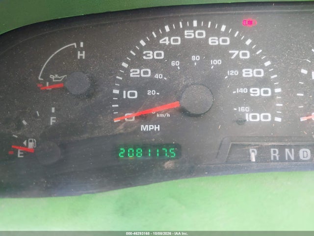 46293168 :رقم المزاد ، 1FTNX21SX2EA43277 vin ، 2002 Ford F-250 Lariat/xl/xlt مزاد بيع