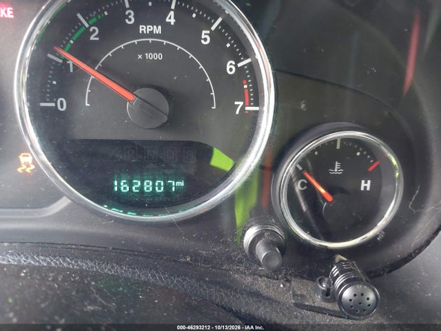 1C4BJWEG9GL198424 Jeep Wrangler Unlimited Sahara