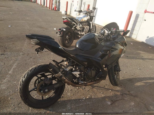 Kawasaki EX400 2020 JKAEXKH12LDA65789 Image 12