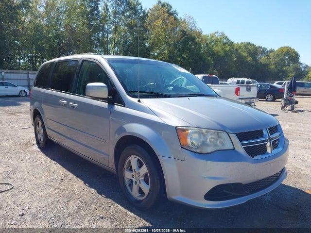 46293261 :رقم المزاد ، 2C4RDGCG8DR575603 vin ، 2013 Dodge Grand Caravan Sxt مزاد بيع