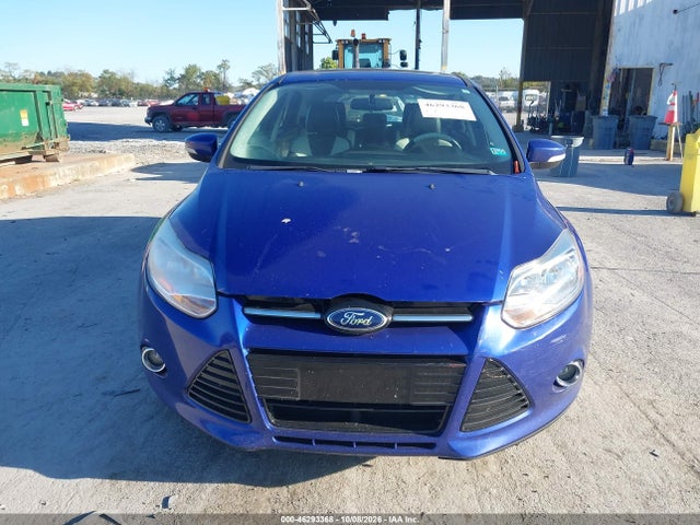 2013 Ford Focus Titanium მანქანა იყიდება აუქციონზე, vin: 1FADP3N24DL230398, აუქციონის ნომერი: 46293368