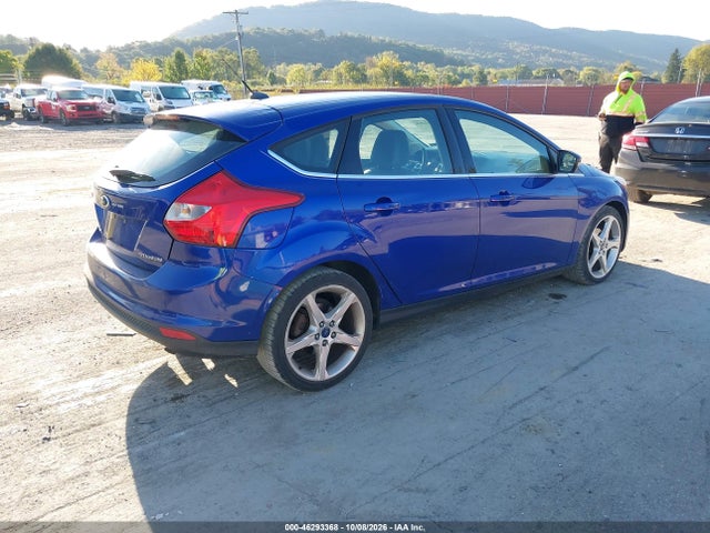 2013 Ford Focus Titanium მანქანა იყიდება აუქციონზე, vin: 1FADP3N24DL230398, აუქციონის ნომერი: 46293368