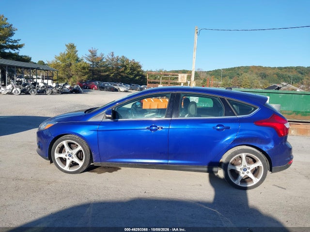 2013 Ford Focus Titanium მანქანა იყიდება აუქციონზე, vin: 1FADP3N24DL230398, აუქციონის ნომერი: 46293368