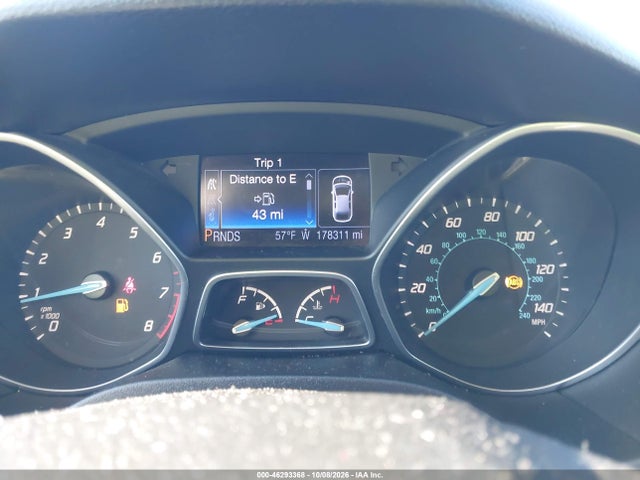 2013 Ford Focus Titanium მანქანა იყიდება აუქციონზე, vin: 1FADP3N24DL230398, აუქციონის ნომერი: 46293368