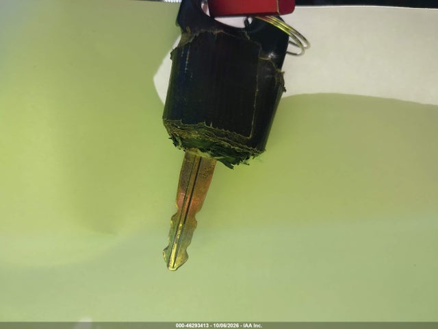 46293413 :رقم المزاد ، 1FAFP34N65W248499 vin ، 2005 Ford Focus Zx4 مزاد بيع