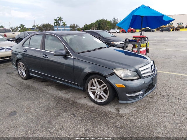 46293433 :رقم المزاد ، WDDGF4HB6DG101234 vin ، 2013 Mercedes-benz C 250 Sport مزاد بيع