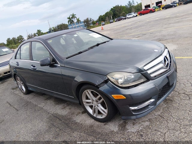 46293433 :رقم المزاد ، WDDGF4HB6DG101234 vin ، 2013 Mercedes-benz C 250 Sport مزاد بيع
