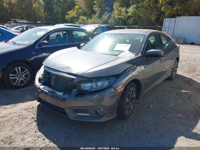 Продажа на аукционе авто 2017 Honda Civic Lx, vin: 19XFC2F52HE205161, номер лота: 46293435