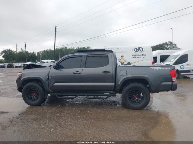 46293453 :رقم المزاد ، 5TFAZ5CN9HX023939 vin ، 2017 Toyota Tacoma Trd Sport مزاد بيع