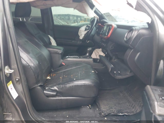 46293453 :رقم المزاد ، 5TFAZ5CN9HX023939 vin ، 2017 Toyota Tacoma Trd Sport مزاد بيع