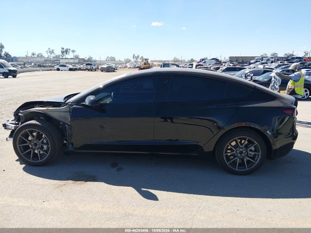 5YJ3E1EA9NF108339 Tesla Model 3 Rear-wheel Drive