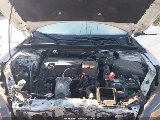 Продаж на аукціоні авто 2015 Honda Accord Lx, vin: 1HGCR2F36FA261282, номер лоту: 46293664