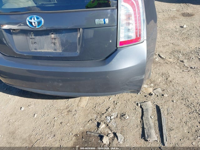 2015 Toyota Prius Two მანქანა იყიდება აუქციონზე, vin: JTDKN3DU9F0438808, აუქციონის ნომერი: 46293698