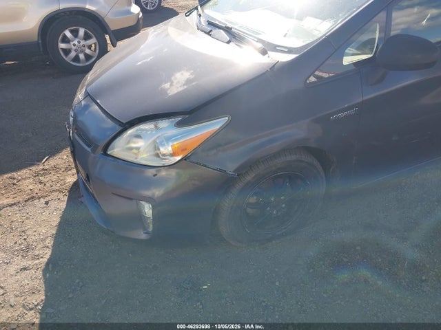 2015 Toyota Prius Two მანქანა იყიდება აუქციონზე, vin: JTDKN3DU9F0438808, აუქციონის ნომერი: 46293698