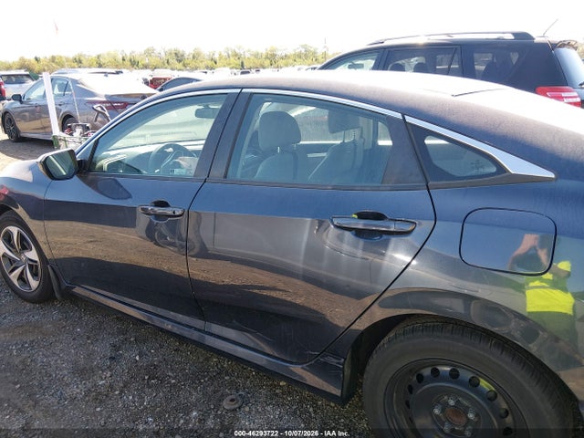 46293722 :رقم المزاد ، 19XFC2F6XKE000056 vin ، 2019 Honda Civic Lx مزاد بيع