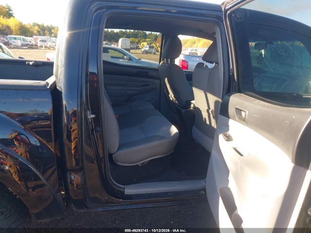 Toyota Tacoma Base V6 2014 3TMLU4EN1EM153259 Image 8