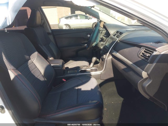 Продаж на аукціоні авто 2015 Toyota Camry Se, vin: 4T1BF1FK2FU490959, номер лоту: 46293788