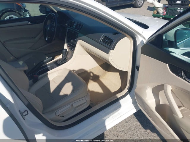 1VWBN7A34EC089344 Volkswagen Passat 2.0l Tdi Se