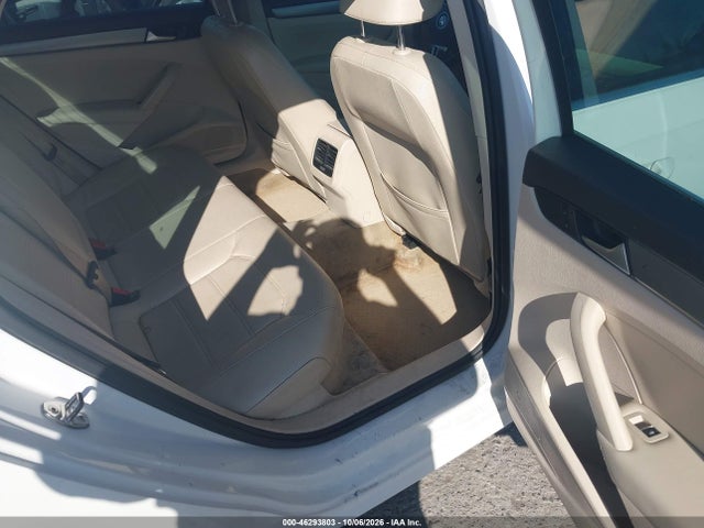 1VWBN7A34EC089344 Volkswagen Passat 2.0l Tdi Se