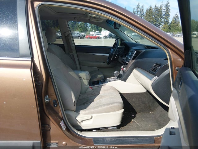 46293907 :رقم المزاد ، 4S4BRCGC9D3217028 vin ، 2013 Subaru Outback 2.5i Premium مزاد بيع