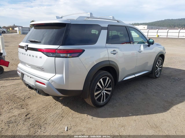 5N1DR3DJ2SC300681 Nissan Pathfinder Platinum 4wd
