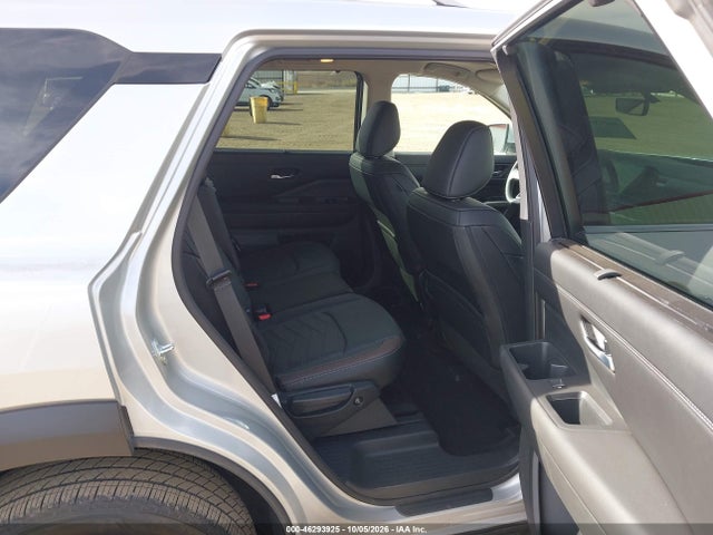 5N1DR3DJ2SC300681 Nissan Pathfinder Platinum 4wd