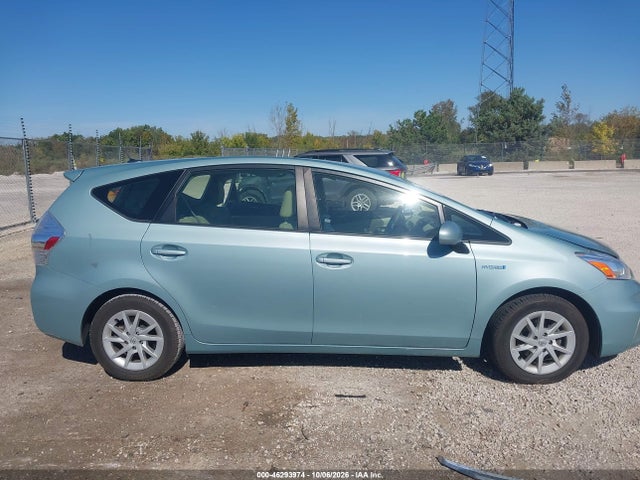 46293974 :رقم المزاد ، JTDZN3EU7D3230628 vin ، 2013 Toyota Prius V Three مزاد بيع