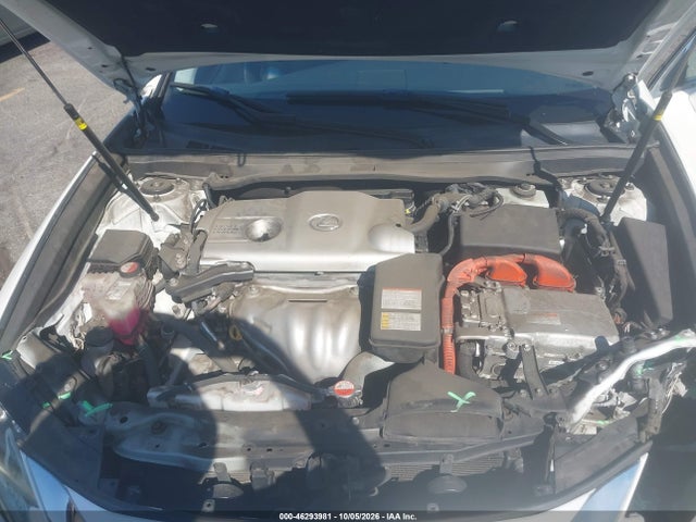 JTHBW1GG4G2104245 Lexus ES 300H