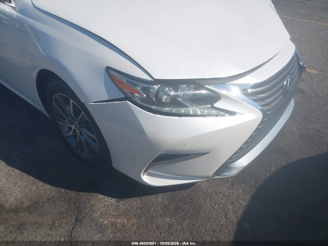 JTHBW1GG4G2104245 Lexus ES 300H