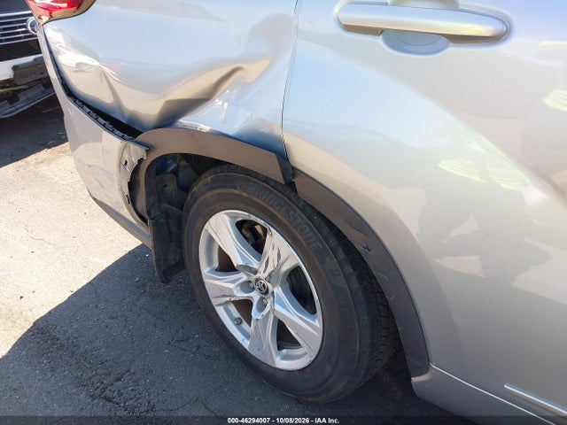 Продажа на аукционе авто 2020 Toyota Highlander L, vin: 5TDCZRBH7LS513161, номер лота: 46294007