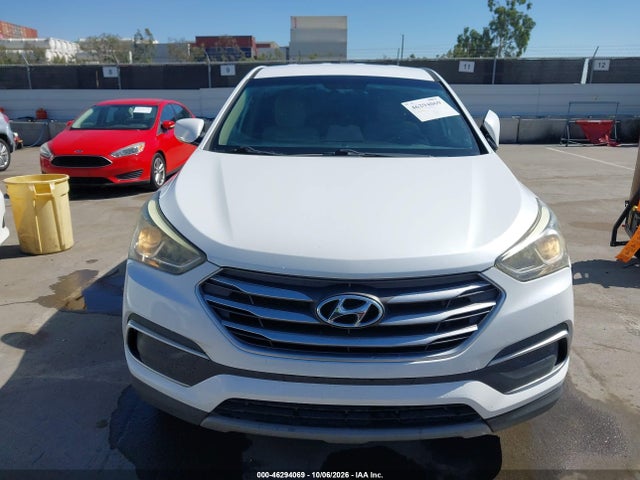 Продажа на аукционе авто 2018 Hyundai Santa Fe Sport 2.4l, vin: 5NMZTDLB2JH088358, номер лота: 46294069